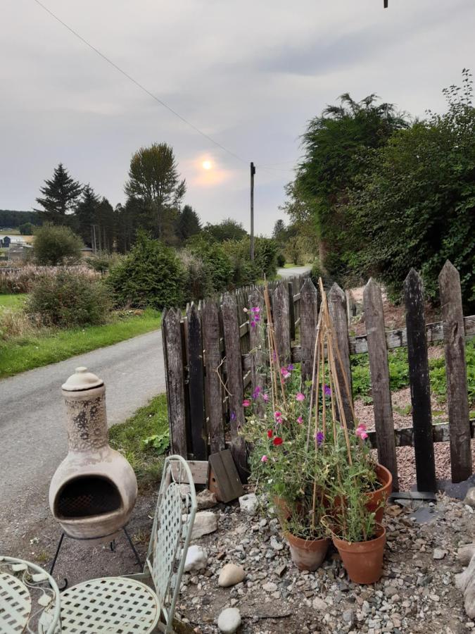 Springbank Cabin Insch Bagian luar foto